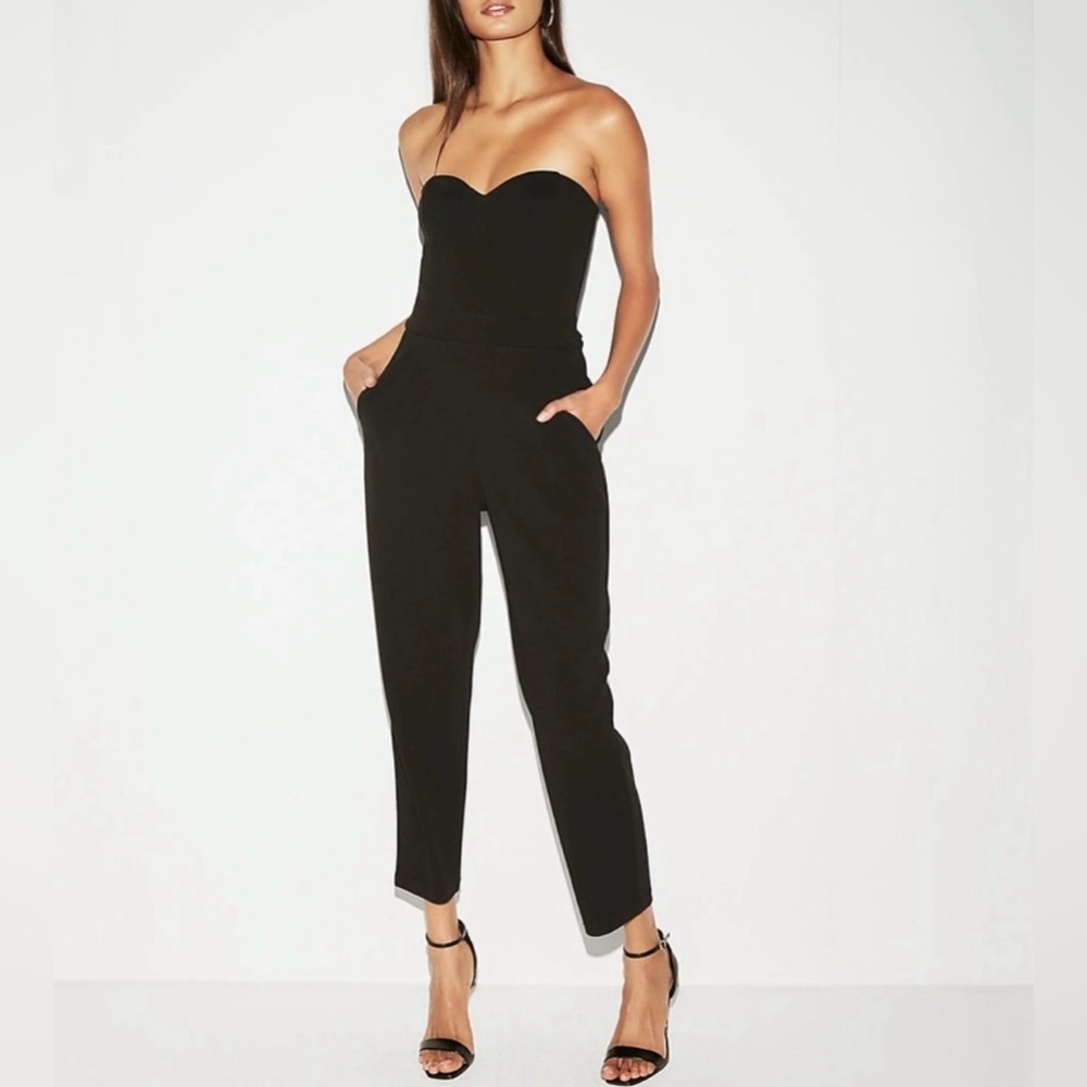 🏷️ 🛍️ NWOT Express MAUVE Strapless Sweetheart Jumpsuit 🏷️ 🛍️